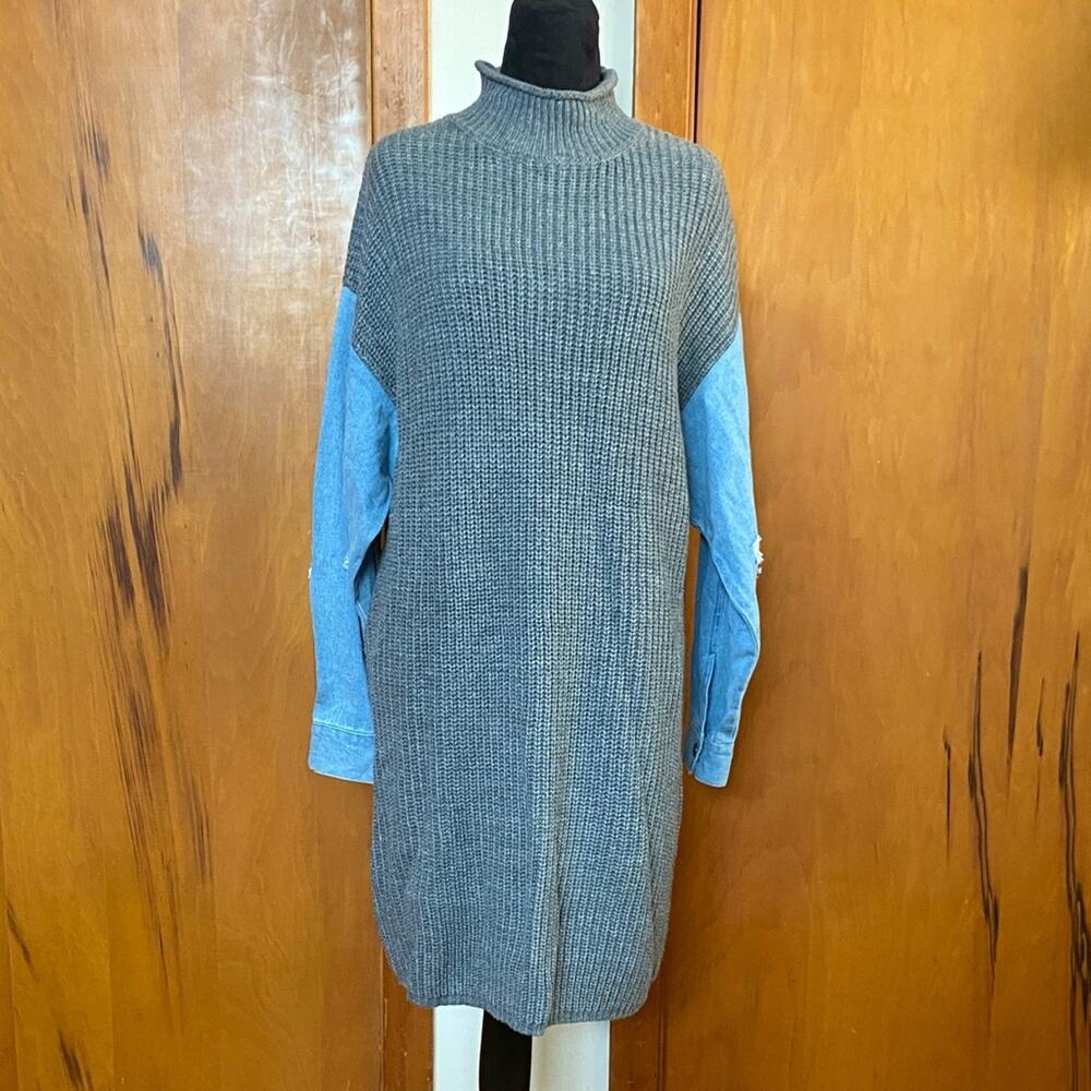 Gray Large Knit Sweater Dress Distressed Denim Long Sleeve Pullover P2P 22” Warm